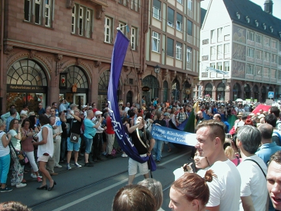 Evangelische Kirche
Keywords: Christopher Street Day CSD Frankfurt DiversitÃ¤t Evangelische Kirche