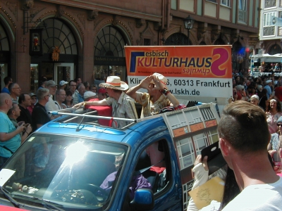 Schwul Lesbisches Kulturhaus
Keywords: Christopher Street Day CSD Frankfurt DiversitÃ¤t Schwul Lesbisches Kulturhaus