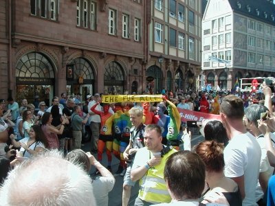 AIDS Hilfe Frankfurt
Keywords: Christopher Street Day CSD Frankfurt DiversitÃ¤t AIDS Hilfe