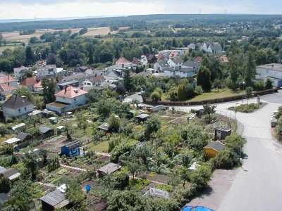 Vom Turm, KleingÃ¤rten
Keywords: Dietzenbach Rundgang Spaziergang Aussichtsturm Umgebung