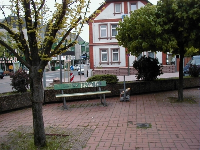 Am Stadtbrunnen
Keywords: Dietzenbach Rundgang Spaziergang FrÃ¼hling Stadtbrunnen