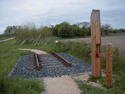 Geschichtspfad
Keywords: Dietzenbach Rundgang Spaziergang FrÃ¼hling Geschichtspfad