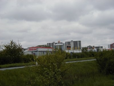 Im weiÃŸen Gras
Keywords: Dietzenbach Rundgang Spaziergang FrÃ¼hling Im weiÃŸen Gras