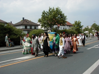 Festtagsumzug Offenbacher StraÃŸe
Keywords: Dietzenbach Rundgang Spaziergang Hessentag Volksfest Landesfest Hessen Fest