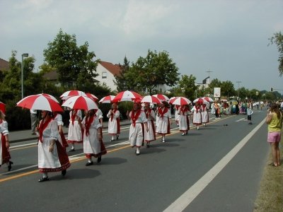 Festtagsumzug Offenbacher StraÃŸe
Keywords: Dietzenbach Rundgang Spaziergang Hessentag Volksfest Landesfest Hessen Fest