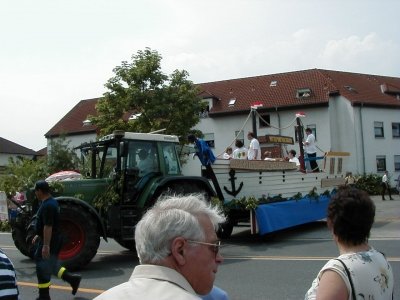 Festtagsumzug Offenbacher StraÃŸe
Keywords: Dietzenbach Rundgang Spaziergang Hessentag Volksfest Landesfest Hessen Fest