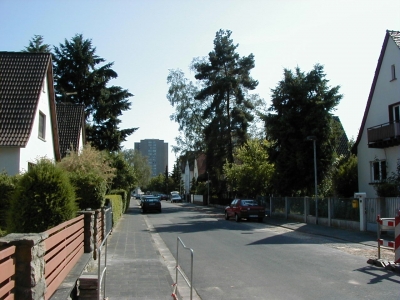 WaldstraÃŸe - Steinberg
Keywords: Dietzenbach Rundgang Spaziergang Sommer WaldstraÃŸe Steinberg