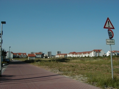 BabenhÃ¤user StraÃŸe
Keywords: Dietzenbach Rundgang Spaziergang Sommer BabenhÃ¤user StraÃŸe