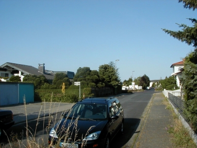 KirchbornstraÃŸe
Keywords: Dietzenbach Rundgang Spaziergang Sommer KirchbornstraÃŸe