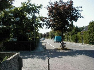 WaldstraÃŸe - Steinberg
Keywords: Dietzenbach Rundgang Spaziergang Sommer WaldstraÃŸe Steinberg