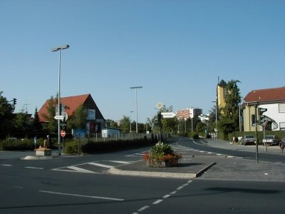 BabenhÃ¤user StraÃŸe
Keywords: Dietzenbach Rundgang Spaziergang Sommer BabenhÃ¤user StraÃŸe