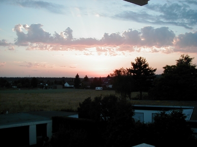 Die Sonne geht Ã¼ber dem Wald Lichteichen unter
Keywords: Dietzenbach Sonnenuntergang Wald Wolken Himmel Sonne Abend Abendstimmung Lichteichen