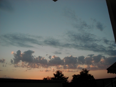 Wolken Ã¼ber dem Wald Lichteichen unter
Keywords: Dietzenbach Sonnenuntergang Wald Wolken Himmel Sonne Abend Abendstimmung Lichteichen