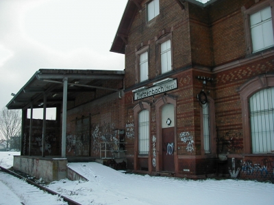 Bahnhof Dietzenbach
Keywords: Dietzenbach Rundgang Spaziergang Winter Bahnhof