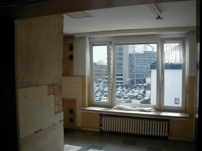 Keywords: Documenta 14 Kassel Leder-Meid-Apartment