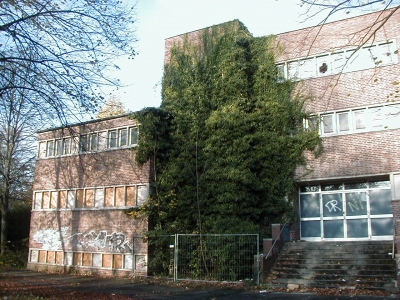 Keywords: Kassel Bettenhausen Hallenbad Ost Ruine Hallenbad-Ost