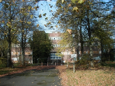 Keywords: Kassel Bettenhausen Hallenbad Ost Ruine Hallenbad-Ost