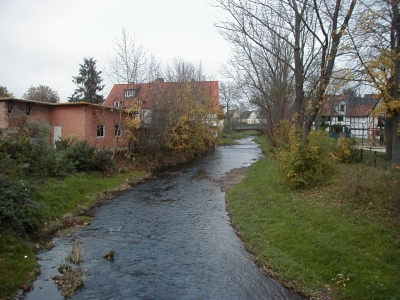 Keywords: Kassel Bettenhausen StraÃŸen HÃ¤user WohnhÃ¤user StraÃŸe Haus Wohnhaus Wohnung WohnstraÃŸe Quartier Viertel Stadtteil Bebauung Bau Bauten Ensemble Dorfplatz Losse