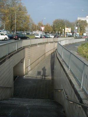 Keywords: Kassel Unterneustadt Leipziger StraÃŸe Platz der Deutschen Einheit Kreisel UnterfÃ¼hrung