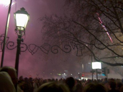 Keywords: Frankfurt Main Mainhattan Freizeit Treff Runde Silvester