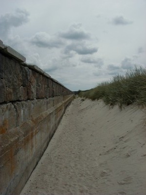 Keywords: Ostsee KÃ¼ste Insel RÃ¼gen Prora kdf Kraft durch Freude Ferienanlage Seebad