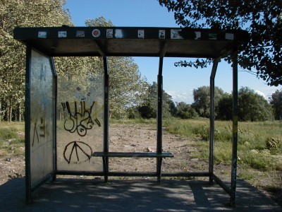 Keywords: Ostsee KÃ¼ste Insel RÃ¼gen Sagard Haltestelle SchulstraÃŸe