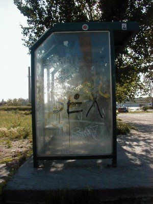 Keywords: Ostsee KÃ¼ste Insel RÃ¼gen Haltestelle SchulstraÃŸe