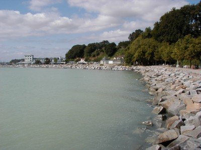 Keywords: Ostsee KÃ¼ste Insel RÃ¼gen Sassnitz Innenstadt