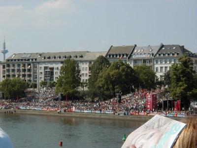 Public Viewing Point SÃ¼d (SchÃ¶ne Aussicht)
Keywords: Frankfurt Main Fussballweltmaisterschaft FuÃŸballweltmeisterschaft WM Portugal Iran Fussball FuÃŸball Fussballspiel FuÃŸballspiel Public Viewing Point SÃ¼d SchÃ¶ne Aussicht