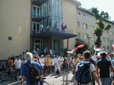 Fan Fest (Haus der Jugend)
Keywords: Frankfurt Main Fussballweltmaisterschaft FuÃŸballweltmeisterschaft WM Portugal Iran Fussball FuÃŸball Fussballspiel FuÃŸballspiel Fan Fest Haus der Jugend