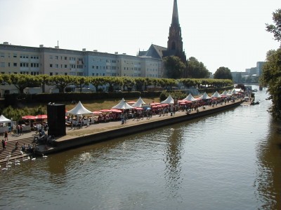 Fan Fest (SachsenhÃ¤user Ufer)
Keywords: Frankfurt Main Fussballweltmaisterschaft FuÃŸballweltmeisterschaft WM Portugal Iran Fussball FuÃŸball Fussballspiel FuÃŸballspiel Fan Fest SachsenhÃ¤user Ufer