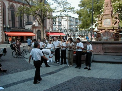 RÃ¶merberg
Keywords: Frankfurt Main Fussballweltmaisterschaft FuÃŸballweltmeisterschaft WM Portugal Iran Fussball FuÃŸball Fussballspiel FuÃŸballspiel RÃ¶merberg